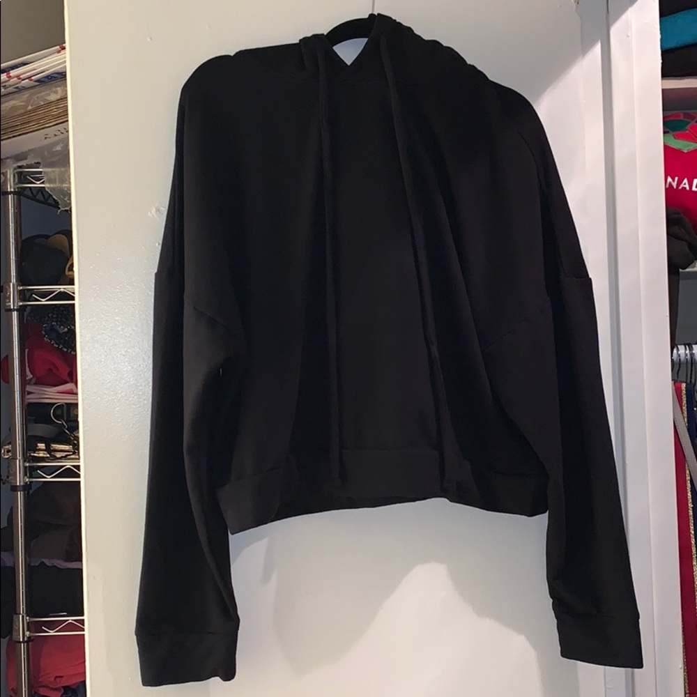 NWOT ASKYA Crop Hoodie